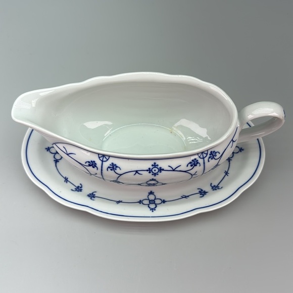Vintage Winterling Bavaria Gravy Boat - Picture 6 of 11